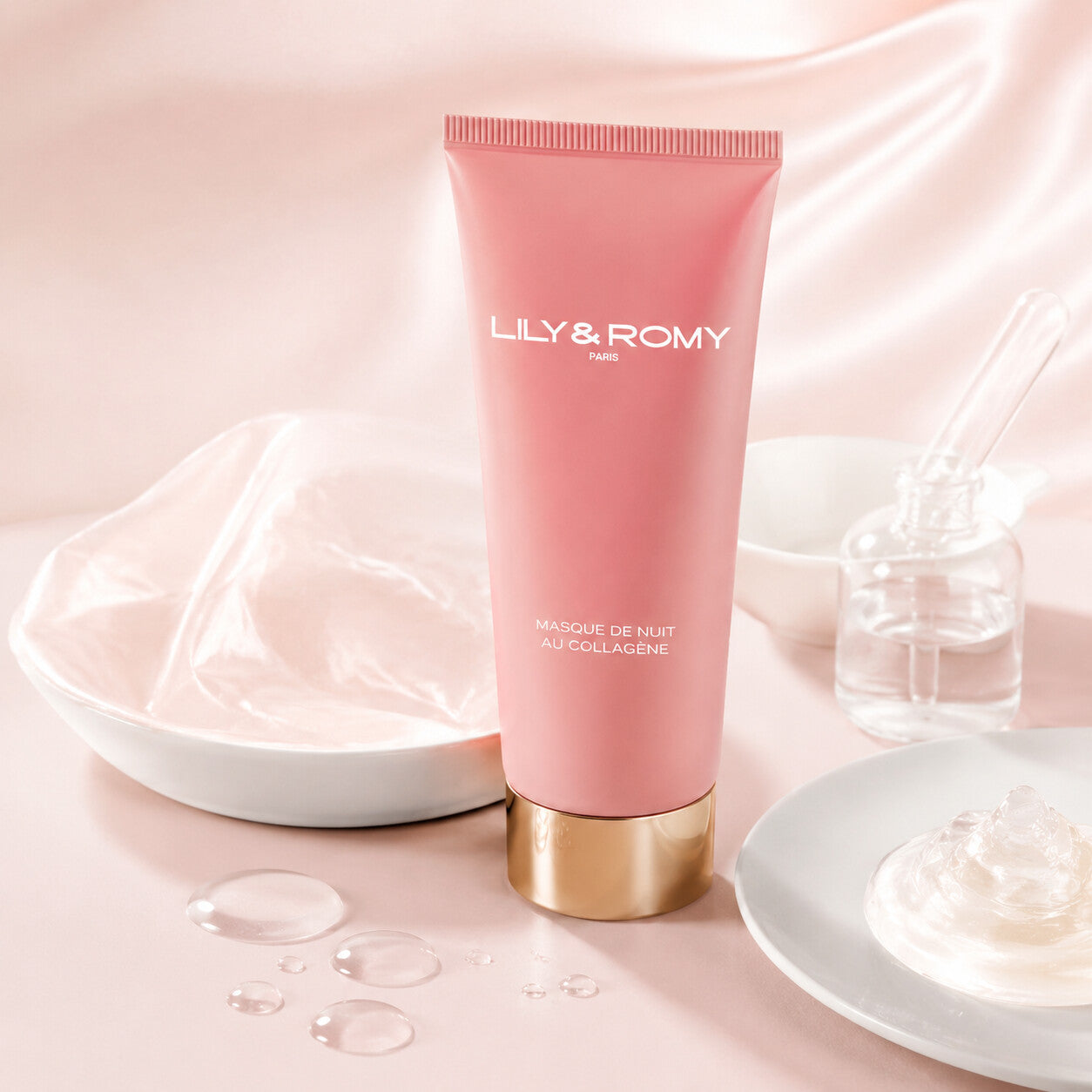 Masque de Nuit au Collagène Lily & Romy présenté avec sa texture gel
